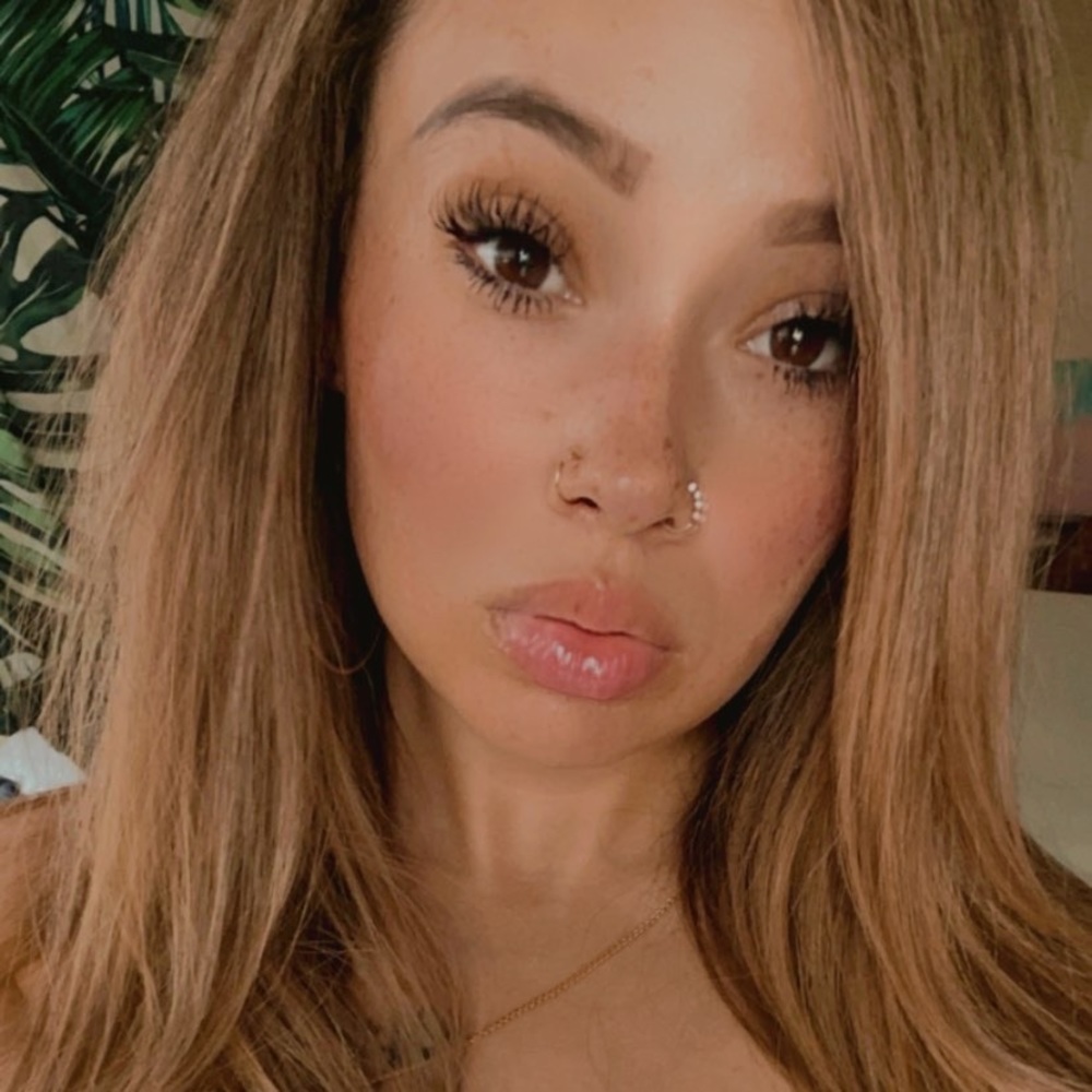 Meet your Posher, Janel
